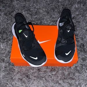 Nike free run 5.0 shoes